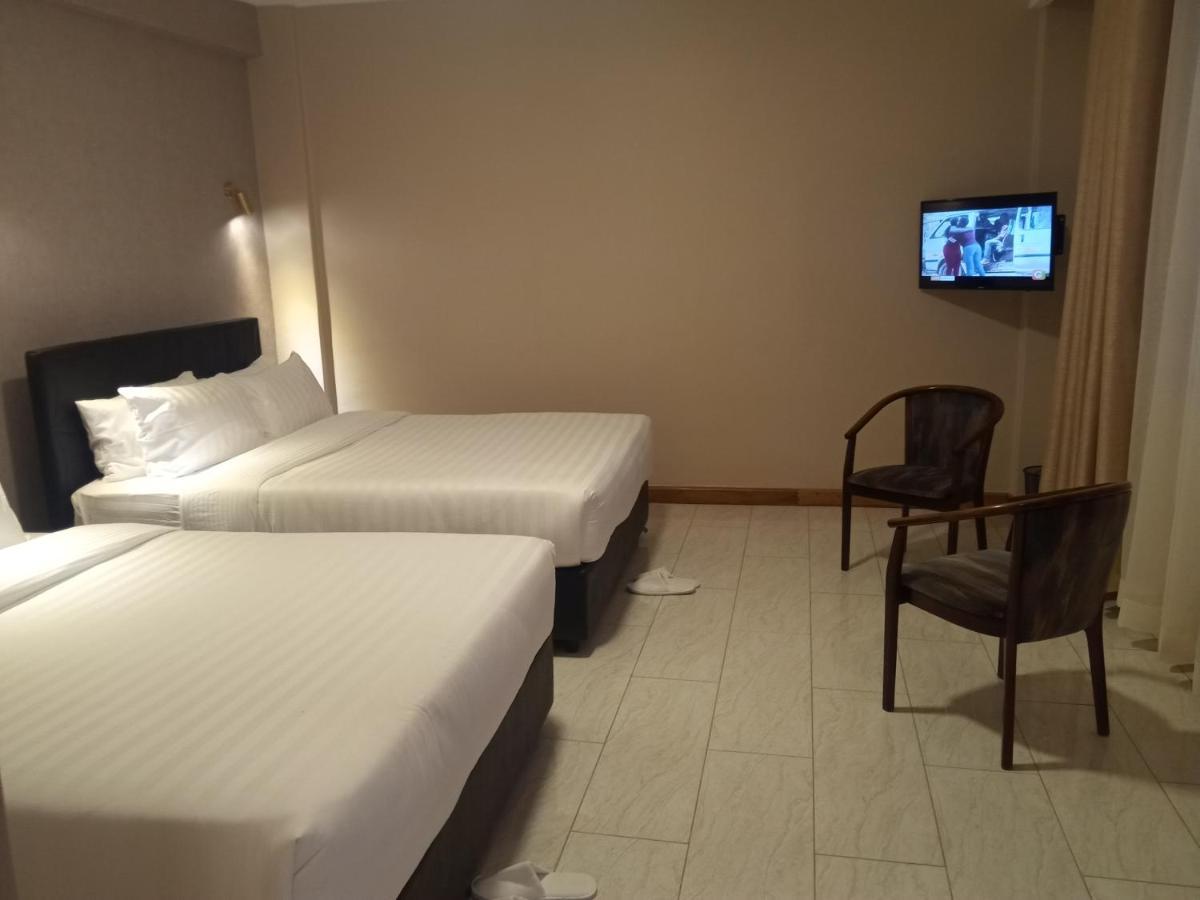 Villa Grazia Luxury Hotel ナイバシャ エクステリア 写真